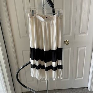 Zara pleated Skirt